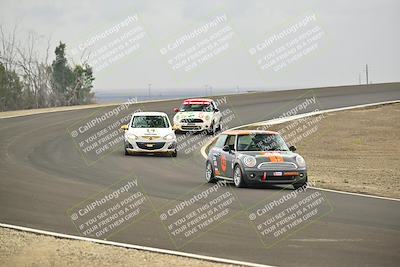 media/Jan-26-2025-CalClub SCCA (Sun) [[cfcea7df88]]/Group 5/Race/